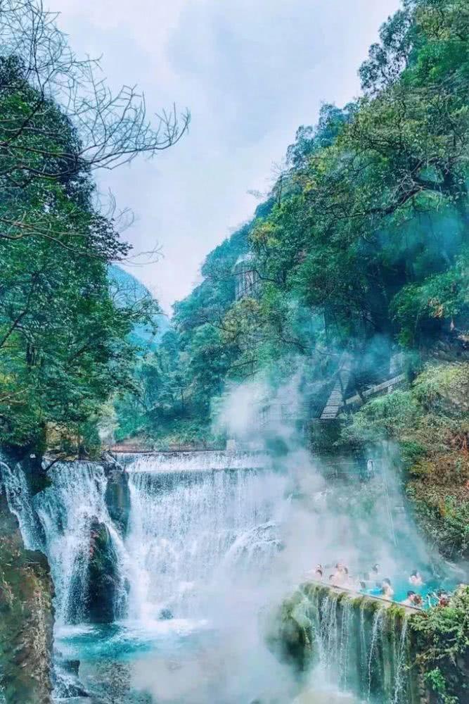 肖战GUCCI合作历程:这就是“破界跨界闯世界”的顶流范儿
